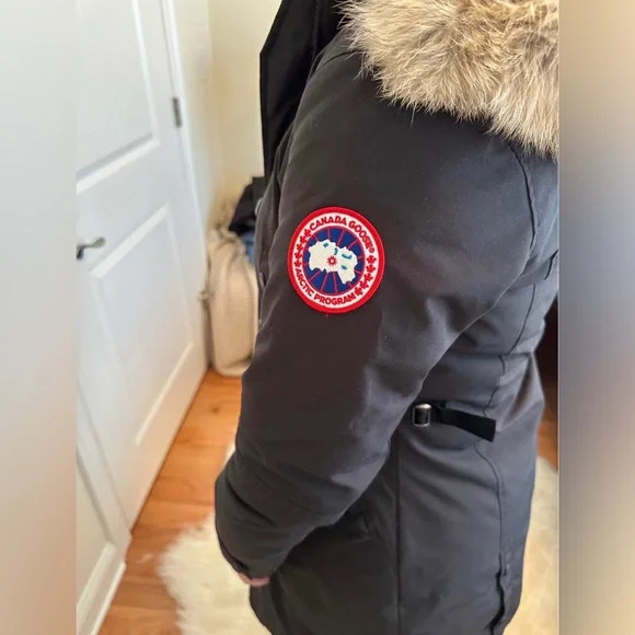 Women's Canada Goose Black Parka with Fur Trim - Picture 3 of 11